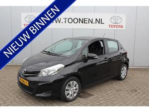 Toyota Yaris 1.3 VVT-I ASPIRATION 5 deurs