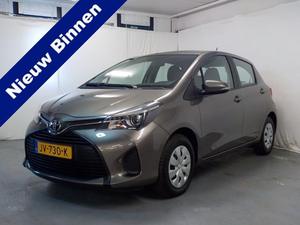 Toyota Yaris 1.3 VVT-I NOW I 5DRS I AIRCO I 6 VERSN. BAK