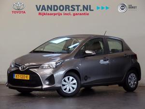 Toyota Yaris 1.0 VVT-I Business Plus | Navigatie | Aircondition